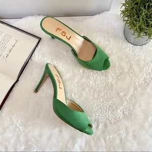 Size 7 Mid High Heels Open Toe Mules